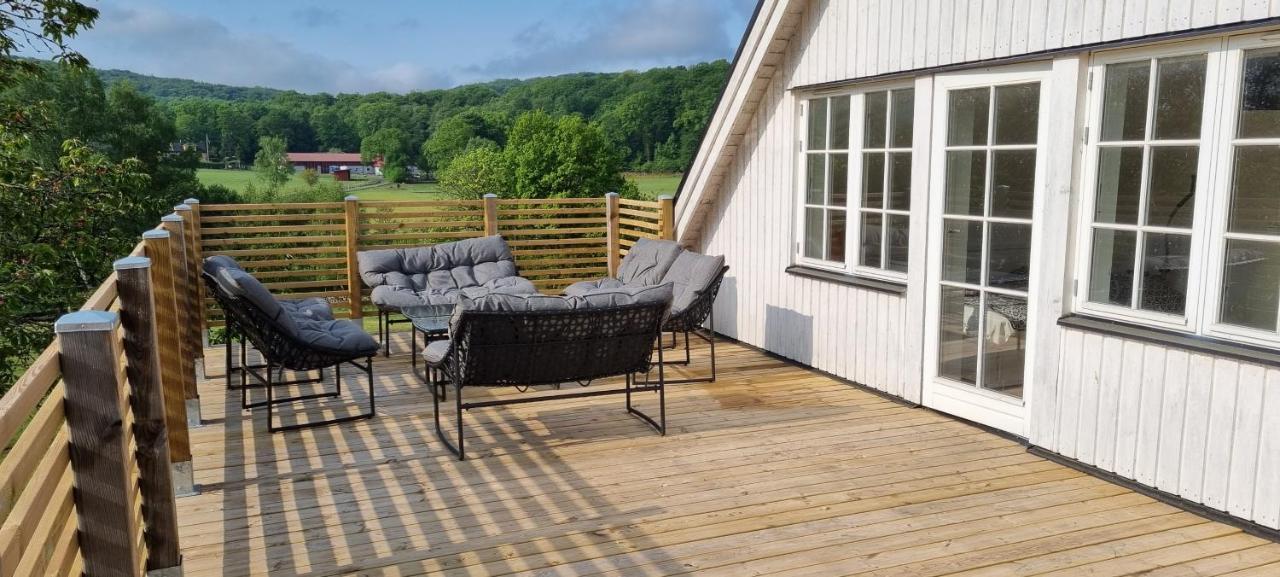 Appartement Laegenhet Pa Haestgard à Ljungbyhed Extérieur photo